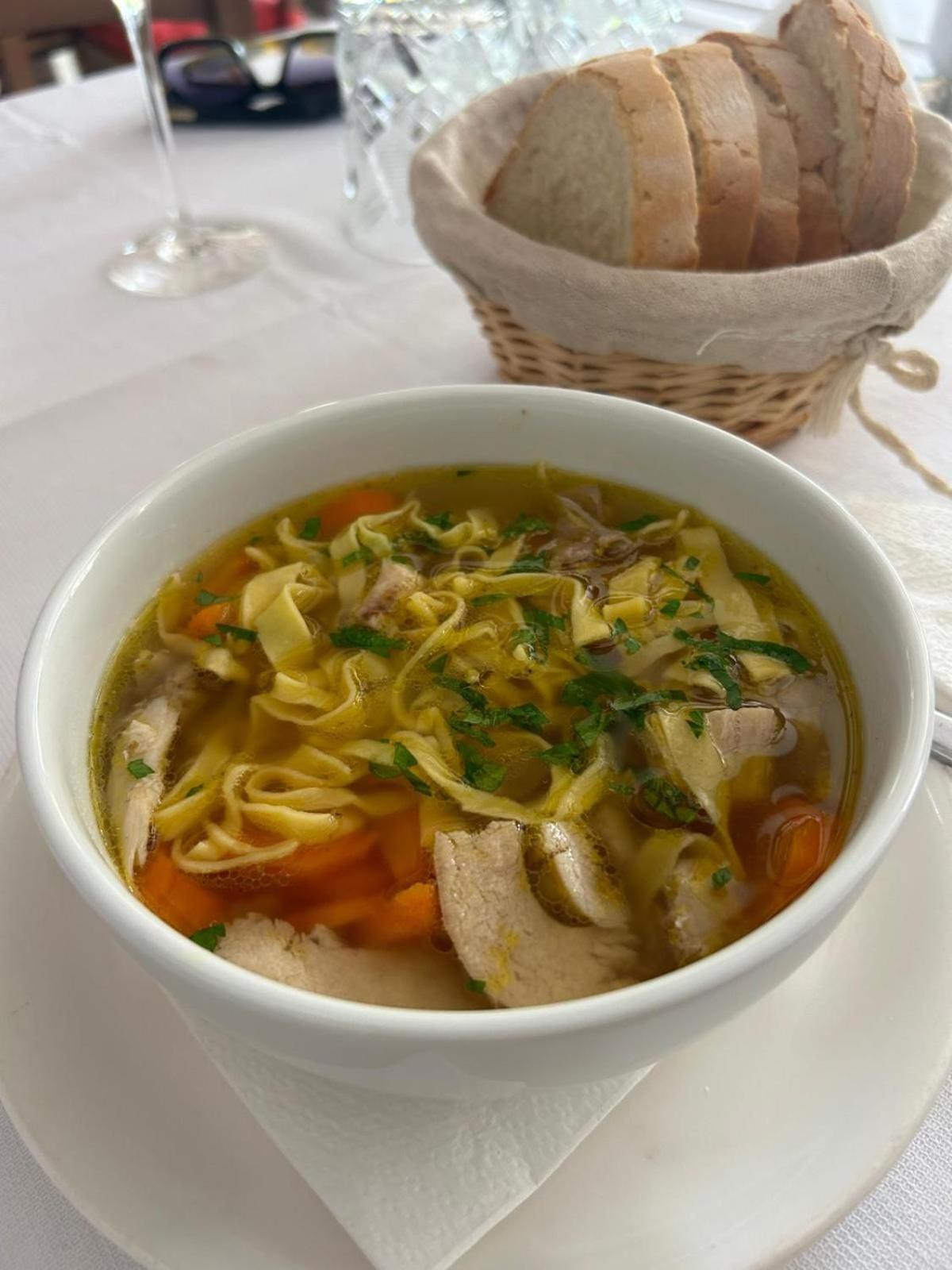 Trattoria Al Gallo Μπραν Εξωτερικό φωτογραφία